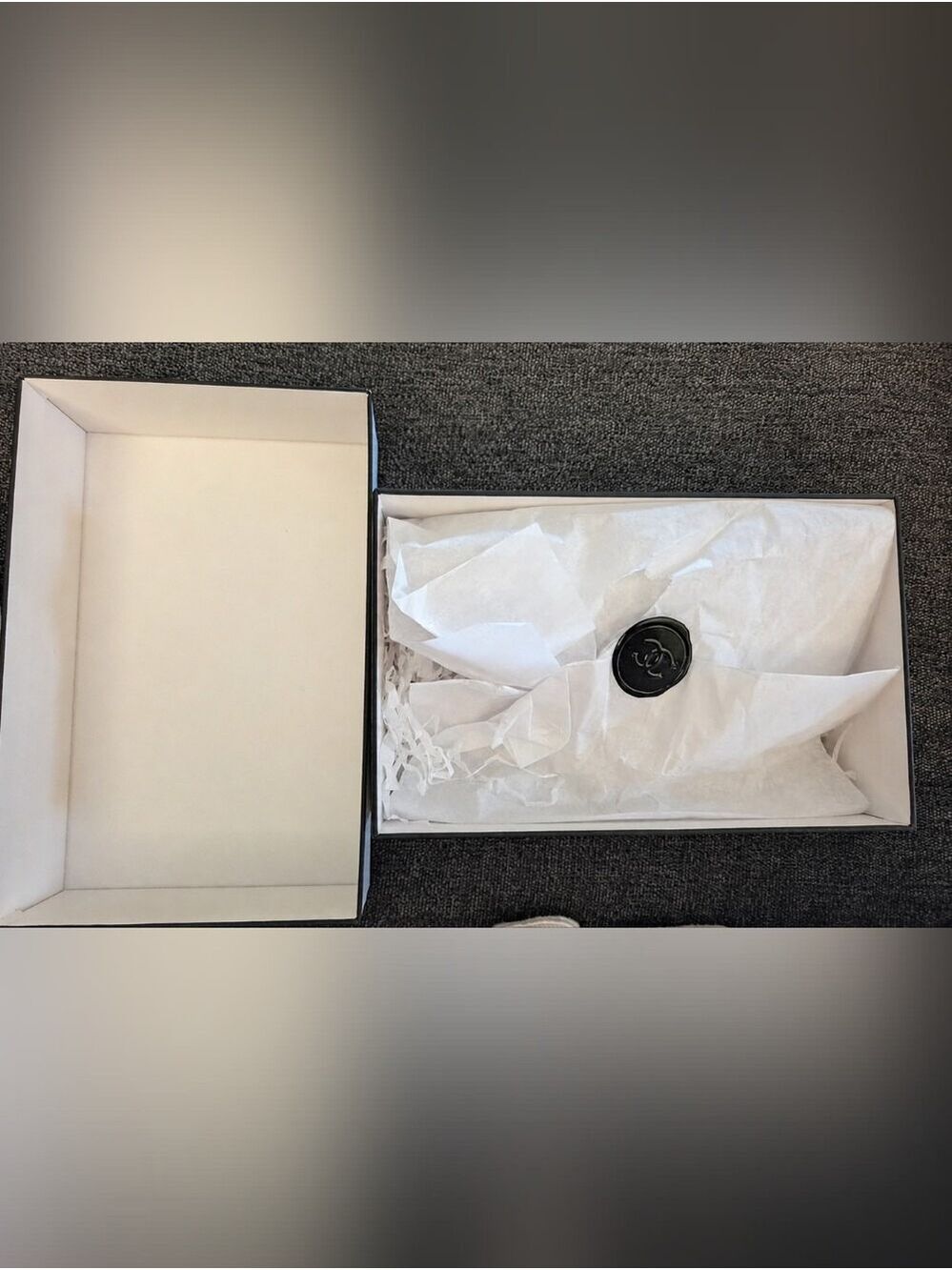Authentic CHANEL Empty Gift Box White Black Packaging Tissue Wax Seal - Picture 5 of 10